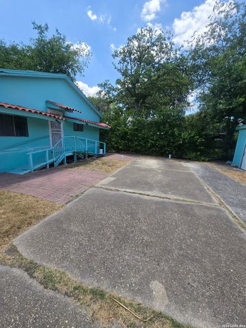 2603 Arbor Pl, San Antonio, TX 78228