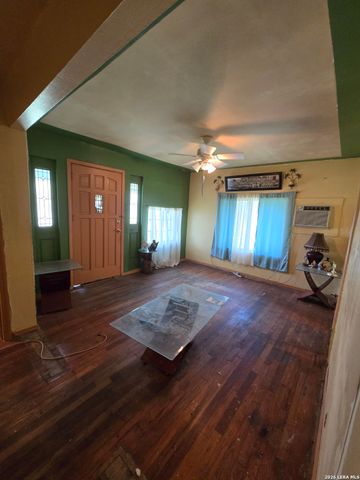 2603 Arbor Pl, San Antonio, TX 78228