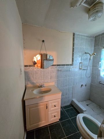 2603 Arbor Pl, San Antonio, TX 78228