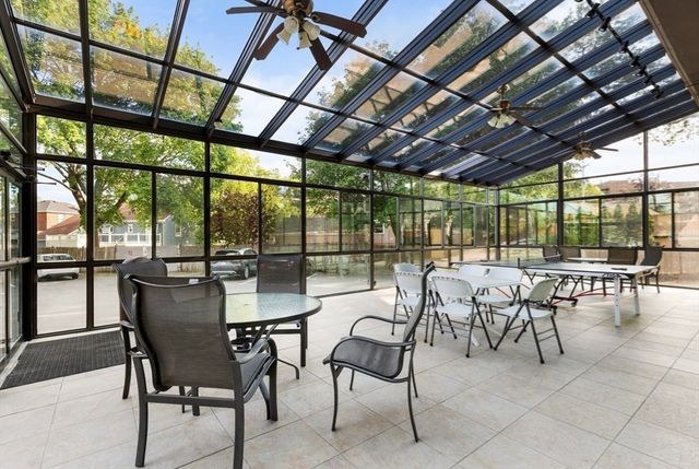 53 Melrose St 5H, Melrose, MA 02176