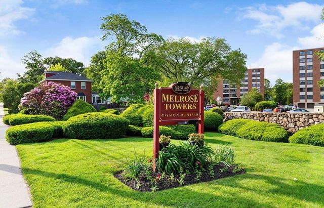 53 Melrose St 5H, Melrose, MA 02176