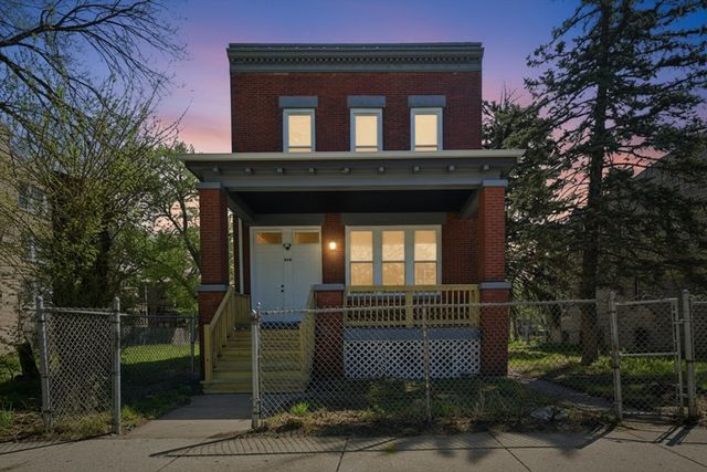 7017 S Normal Boulevard, Chicago, IL 60621