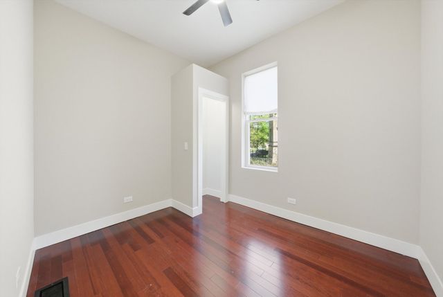 7017 S Normal Boulevard, Chicago, IL 60621