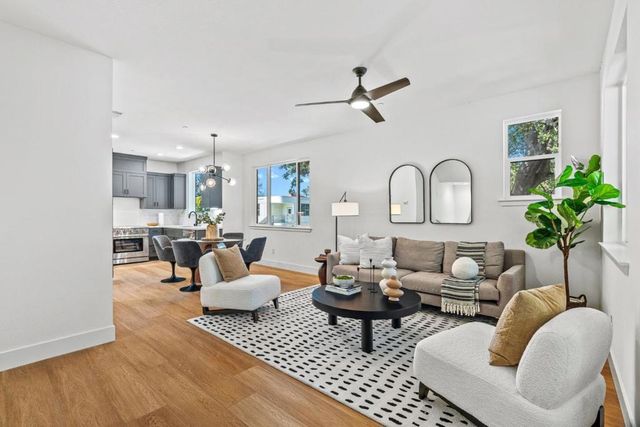 943 Woodside Road, Redwood City, CA 94061