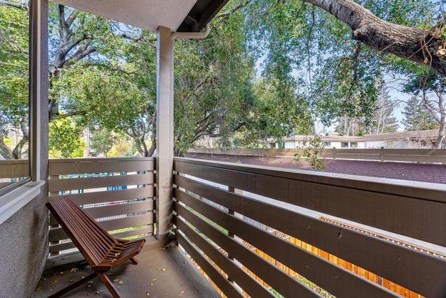 943 Woodside Road, Redwood City, CA 94061