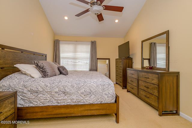 78 Ironwood Court, Middletown, NJ 07748