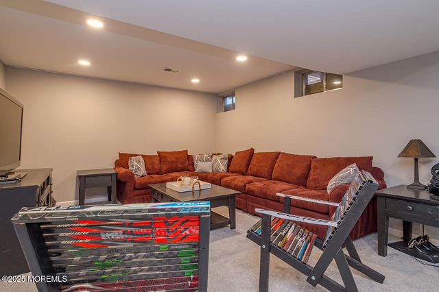 78 Ironwood Court, Middletown, NJ 07748