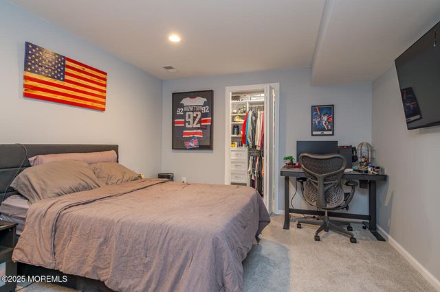 78 Ironwood Court, Middletown, NJ 07748