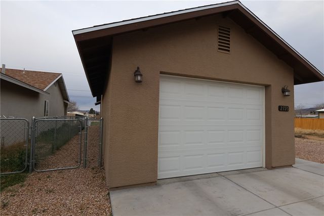 2720 E Leroy Avenue, Kingman, AZ 86409