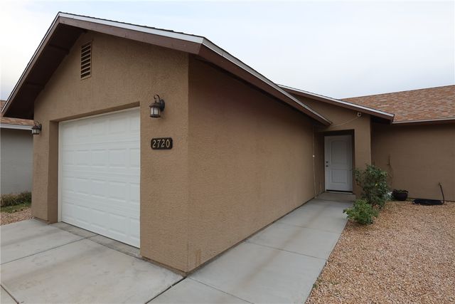 2720 E Leroy Avenue, Kingman, AZ 86409