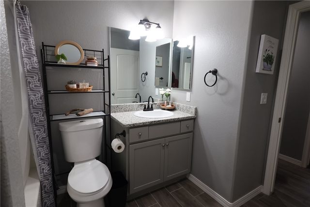 2720 E Leroy Avenue, Kingman, AZ 86409