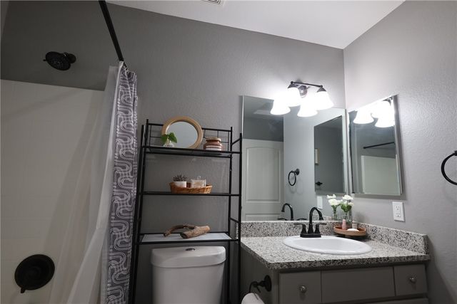 2720 E Leroy Avenue, Kingman, AZ 86409