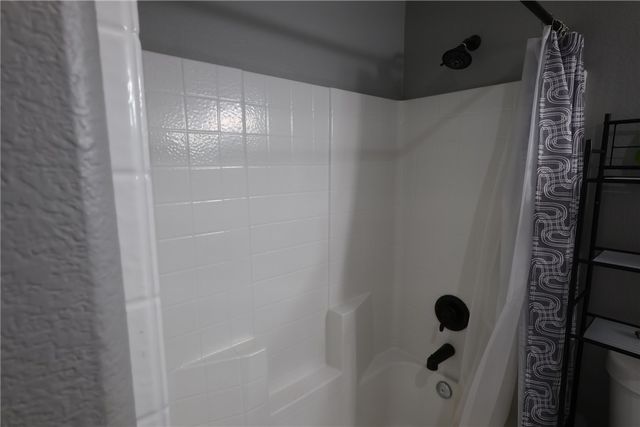 2720 E Leroy Avenue, Kingman, AZ 86409