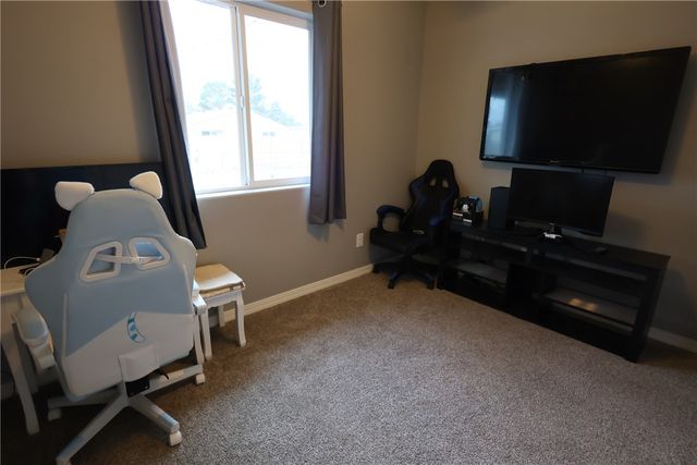 2720 E Leroy Avenue, Kingman, AZ 86409