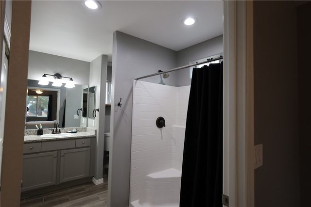 2720 E Leroy Avenue, Kingman, AZ 86409