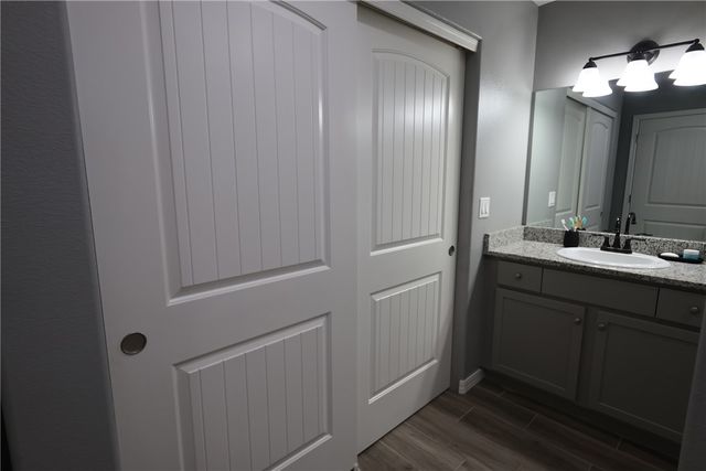 2720 E Leroy Avenue, Kingman, AZ 86409