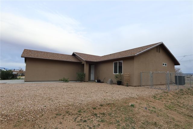 2720 E Leroy Avenue, Kingman, AZ 86409