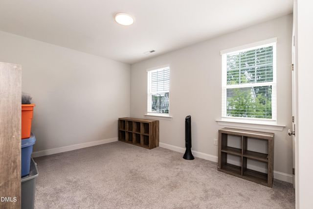 303 Silverhawk Lane, Durham, NC 27703