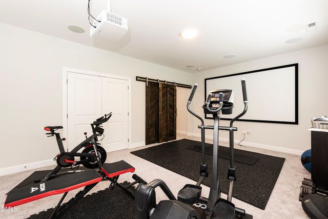 303 Silverhawk Lane, Durham, NC 27703