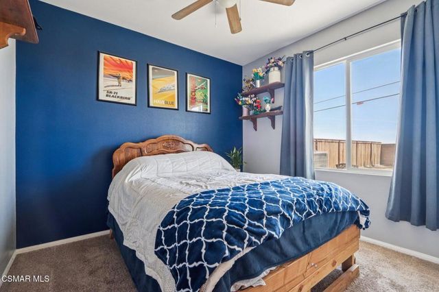 2016 Via Vida Feliz Avenue, Rosamond, CA 93560