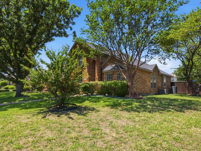 5707 Manchester Drive, Richardson, TX 75082