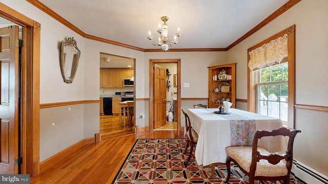 127 W PIERSON AVE, Somers Point, NJ 08244