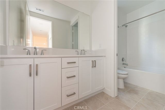 160 Sentosa, Irvine, CA 92618