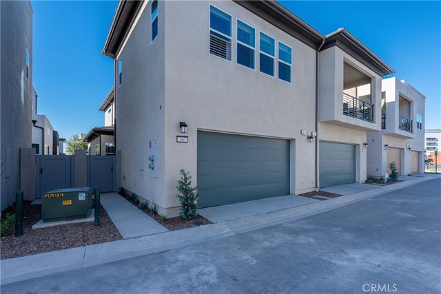 160 Sentosa, Irvine, CA 92618