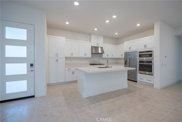 160 Sentosa, Irvine, CA 92618