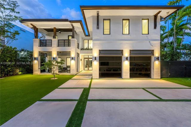5753 SW 31st St, Miami, FL 33155