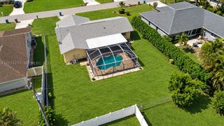 915 SE 20th ST, Cape Coral, FL 33990