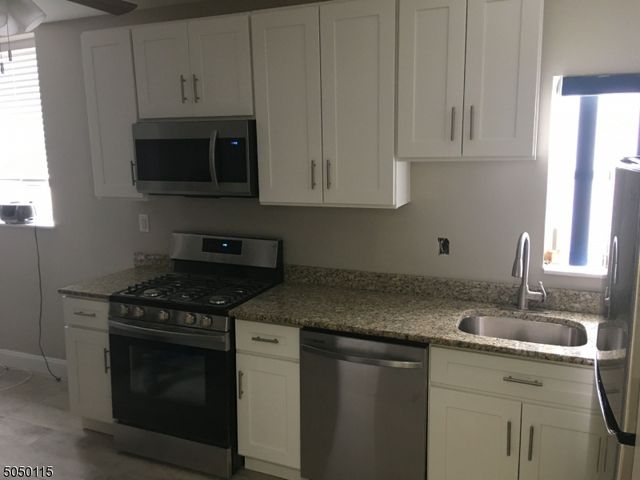 316 Jefferson St 2E, Newark City, NJ 07105