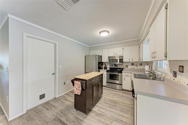 1903 COLLEEN STREET, Sarasota, FL 34231
