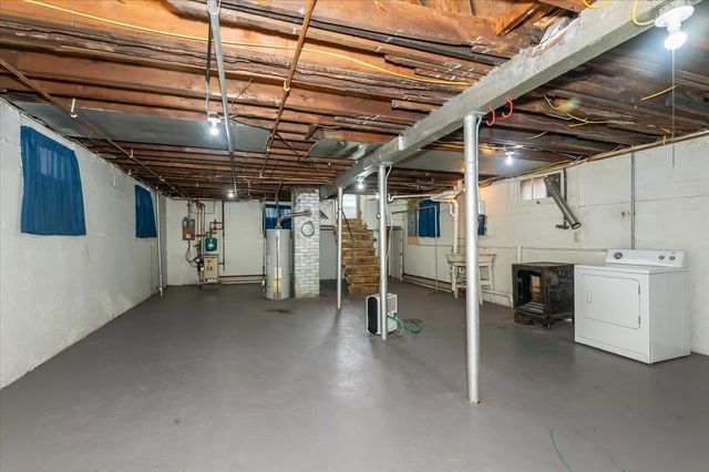 902 Winter St, Superior, WI 54880