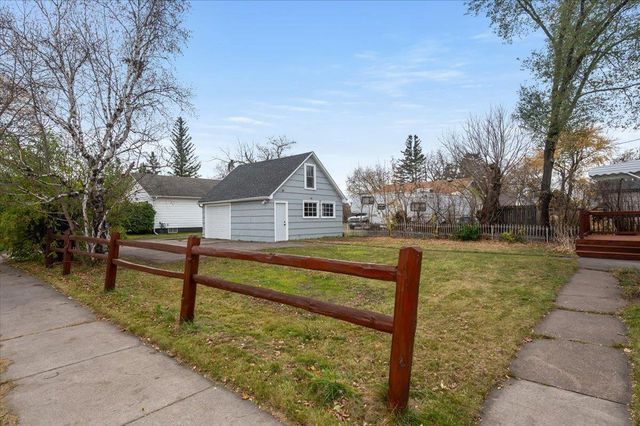 902 Winter St, Superior, WI 54880