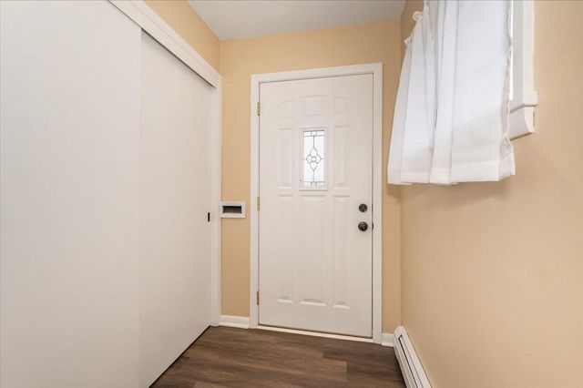 902 Winter St, Superior, WI 54880