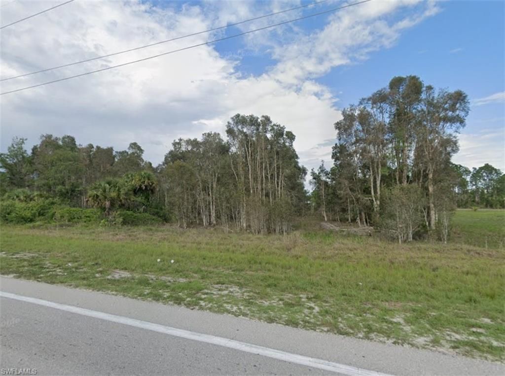 1057 Bell BLVD S, LEHIGH ACRES, FL 33974 — exterior