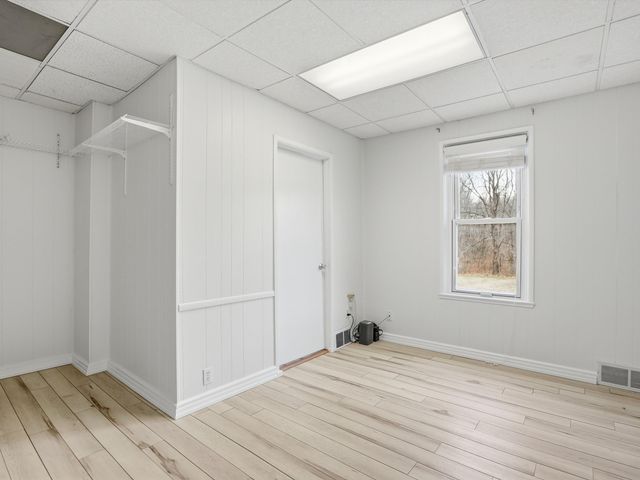 17753 Waterloo Road, Chelsea, MI 48118