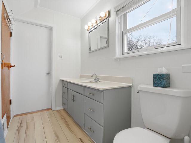 17753 Waterloo Road, Chelsea, MI 48118