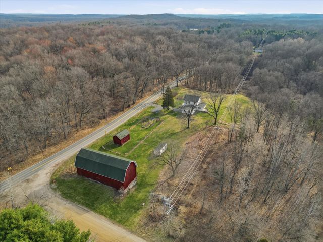 17753 Waterloo Road, Chelsea, MI 48118