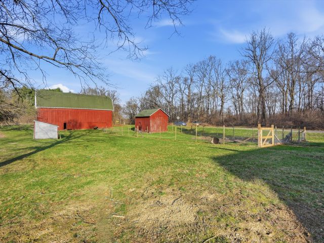 17753 Waterloo Road, Chelsea, MI 48118