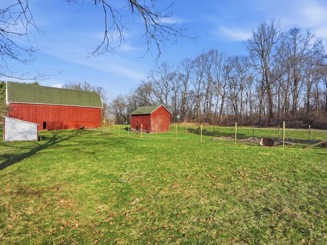 17753 Waterloo Road, Chelsea, MI 48118