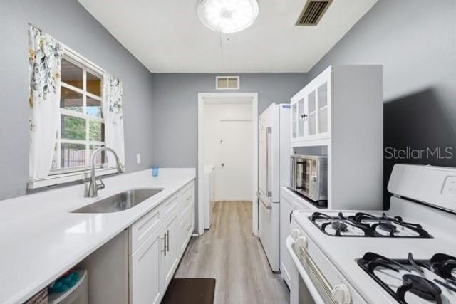 2442 SABLE AVENUE, Deltona, FL 32738