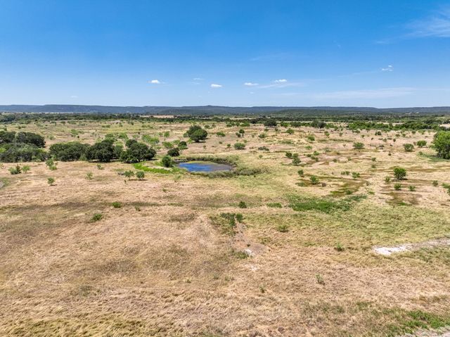 130 Long View Drive, Mineral Wells, TX 76067