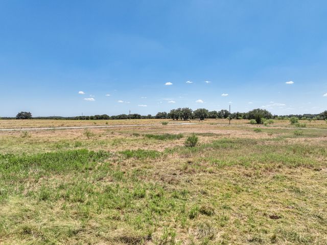 130 Long View Drive, Mineral Wells, TX 76067
