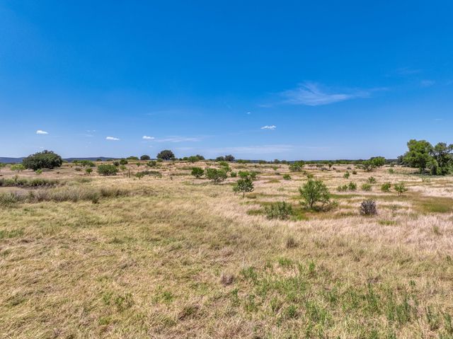 130 Long View Drive, Mineral Wells, TX 76067