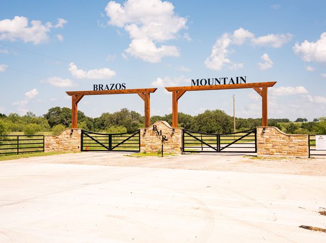 130 Long View Drive, Mineral Wells, TX 76067