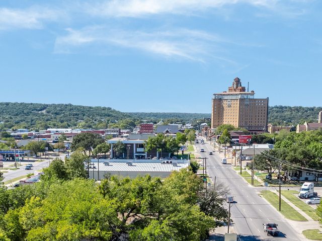 130 Long View Drive, Mineral Wells, TX 76067