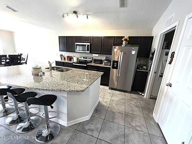 1064 BEAR CLAW Lane, Orange Park, FL 32065