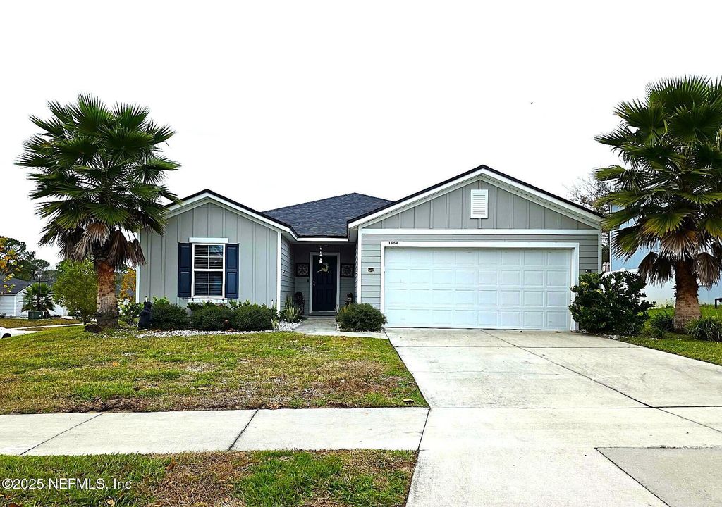 1064 BEAR CLAW Lane, Orange Park, FL 32065